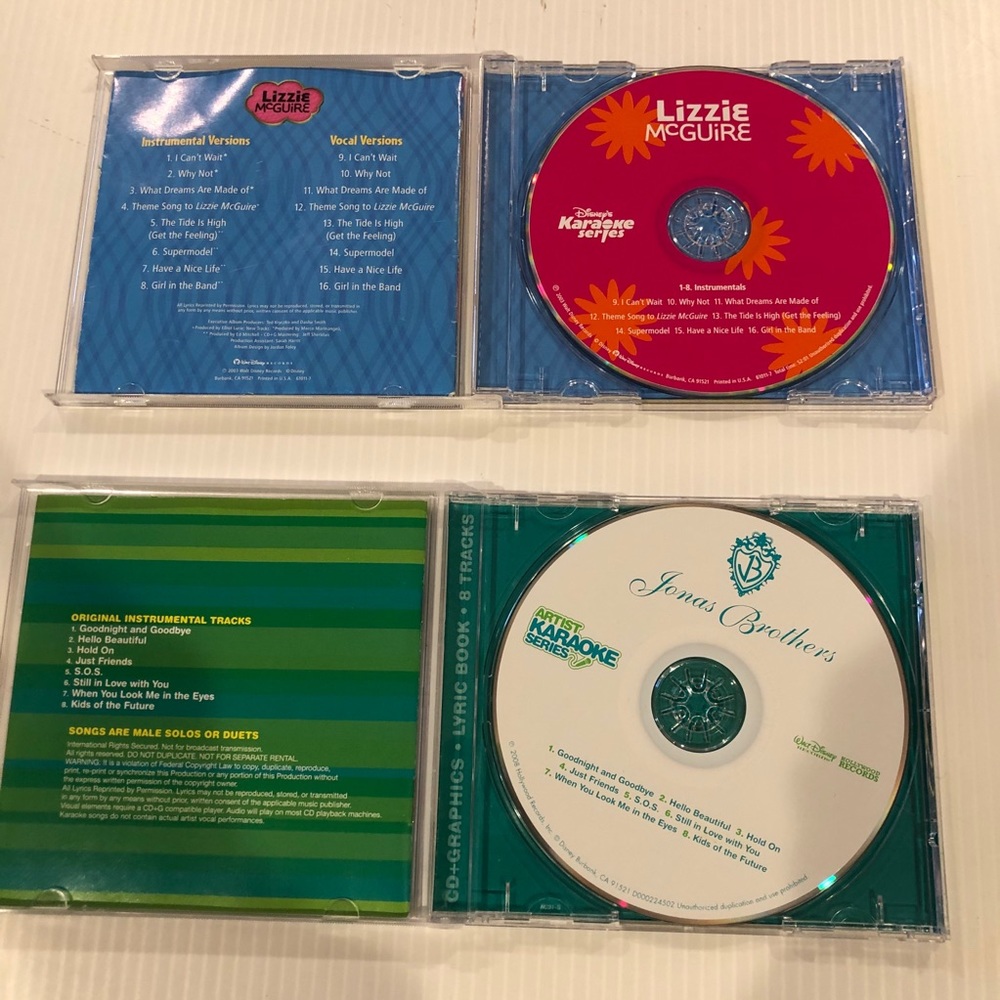 Girl’s Karaoke CD - Picture 3 of 7